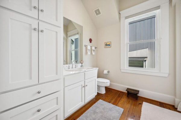 940 Columbia Street  Houston 77008 Harris - Image 27