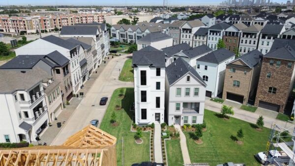 948 Blackshire Lane  Houston 77055 Harris - Image 3