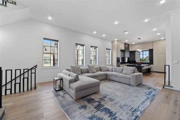 948 Blackshire Lane  Houston 77055 Harris - Image 8