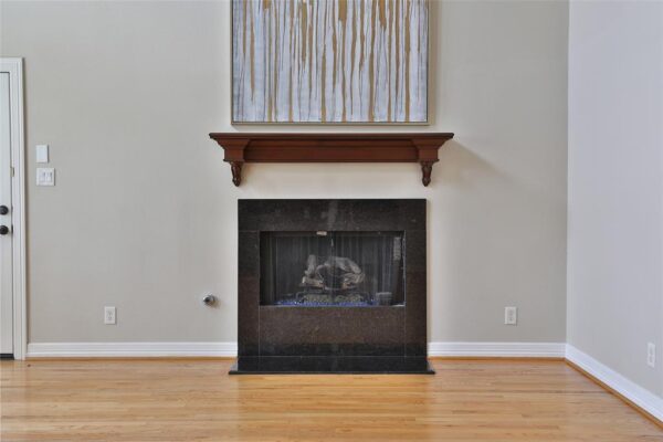 979 W 43rd Street  Houston 77018 Harris - Image 12