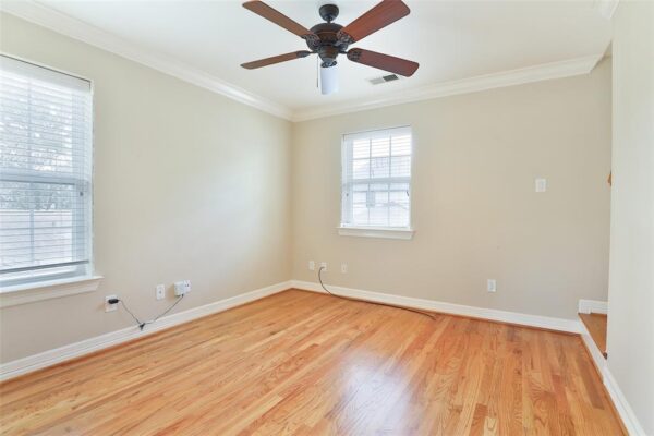 979 W 43rd Street  Houston 77018 Harris - Image 30