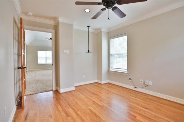 979 W 43rd Street  Houston 77018 Harris - Image 33