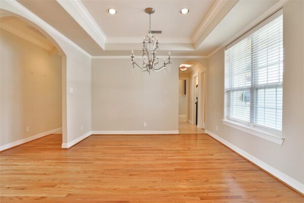 979 W 43rd Street  Houston 77018 Harris - Image 7