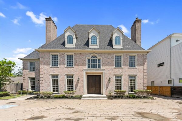 6104 San Felipe Street  Houston 77057 Harris