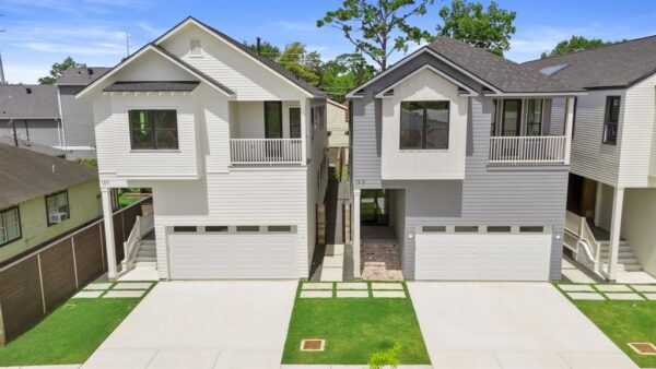 1520 Nicholson Street  Houston 77008 Harris