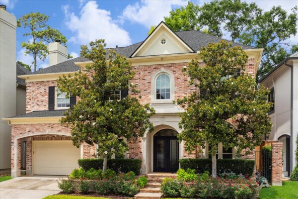 210 Park Laureate Drive  Houston 77024 Harris