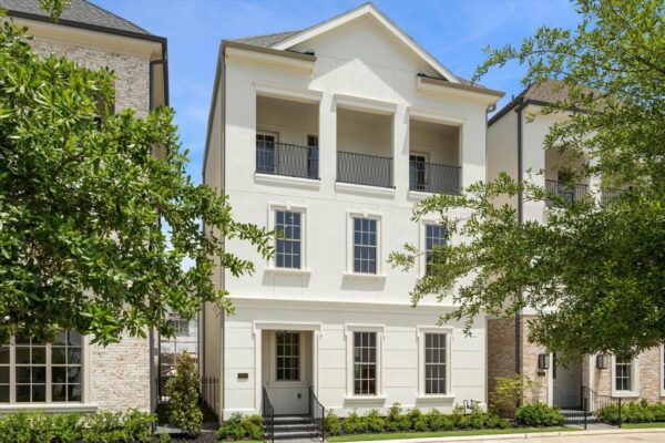 209 Sutton Row Place  Houston 77024 Harris