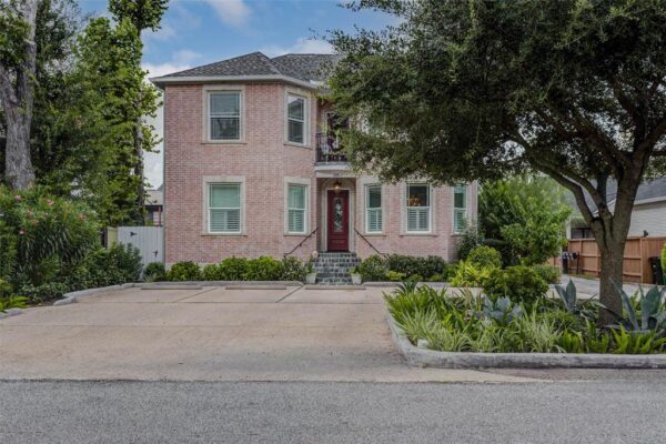 7911 Deer Meadow Lane  Fulshear 77406 Fort Bend