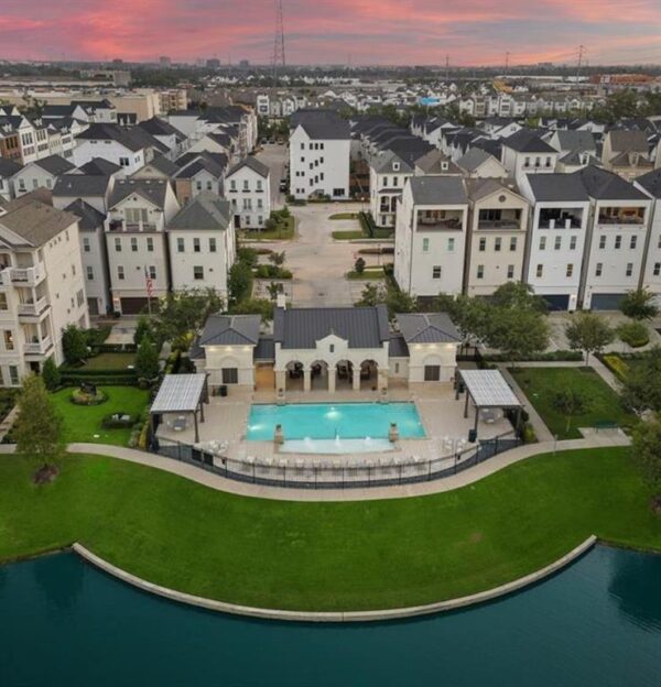 3506 Dorset Cliff Lane  Houston 77055 Harris