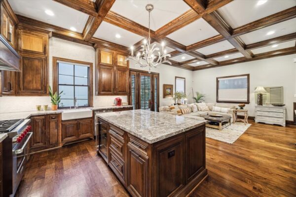 2127 Bancroft Street  Houston 77027 Harris - Image 11