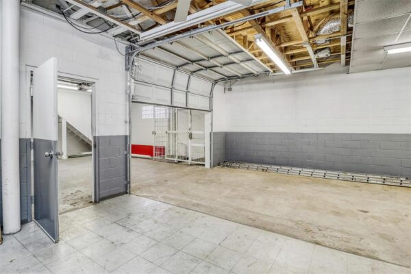 1607 E Bonner Street  Houston 77007 Harris - Image 11