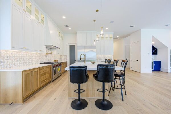 3909 Ella Boulevard  Houston 77018 Harris - Image 10