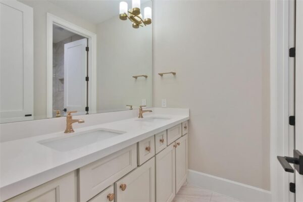 14008 Memorial Reserve Place  Houston 77079 Harris - Image 11