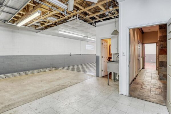 1607 E Bonner Street  Houston 77007 Harris - Image 12