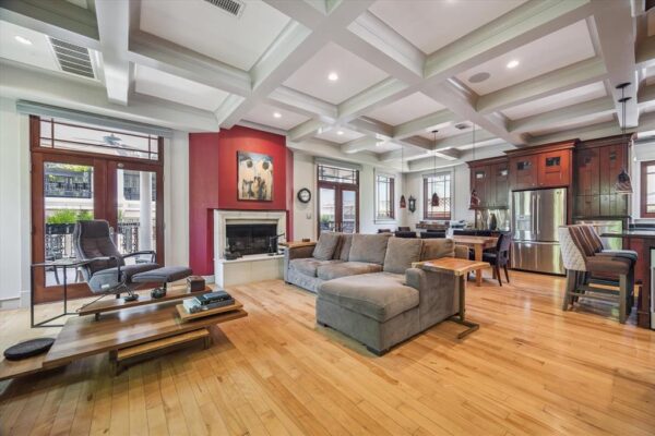 945 Waverly Street  Houston 77008 Harris - Image 12