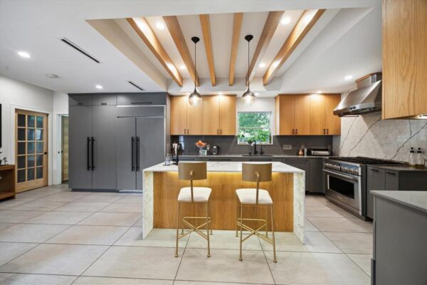 1902 Chimney Rock Road  Houston 77056 Harris - Image 7