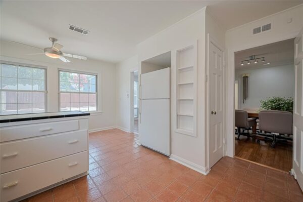 826 Heights Boulevard  Houston 77007 Harris - Image 14