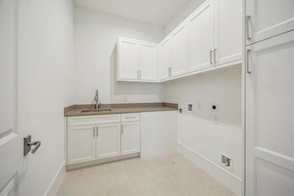 211 Sutton Row Place  Houston 77024 Harris - Image 14