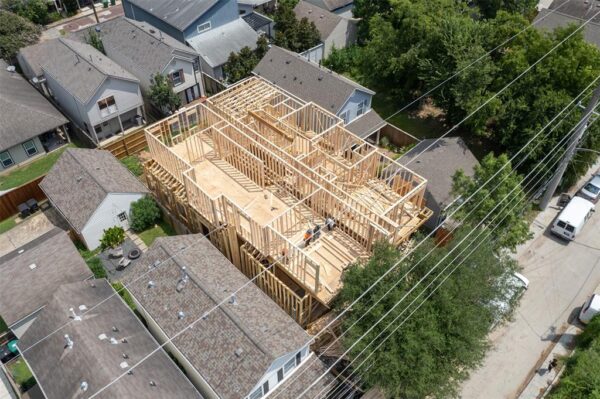 1016 Ruthven Street A Houston 77019 Harris - Image 16