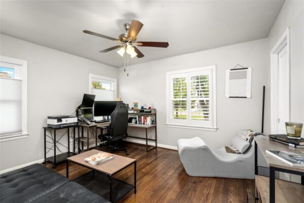 208 W 34th Street  Houston 77018 Harris - Image 17