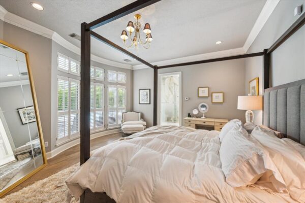 4908 Braeburn Drive  Bellaire 77401 Harris - Image 18