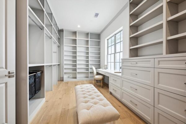 207 Sutton Row Place  Houston 77024 Harris - Image 17