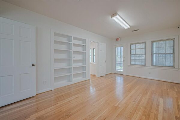 826 Heights Boulevard  Houston 77007 Harris - Image 17