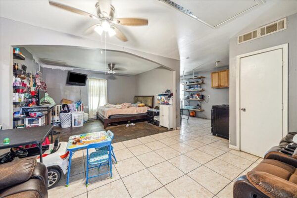 2106 Antoine Drive  Houston 77055 Harris - Image 18