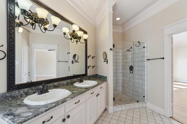 3201 White Oak Drive  Houston 77007 Harris - Image 19