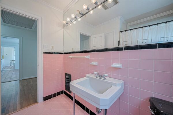 826 Heights Boulevard  Houston 77007 Harris - Image 19