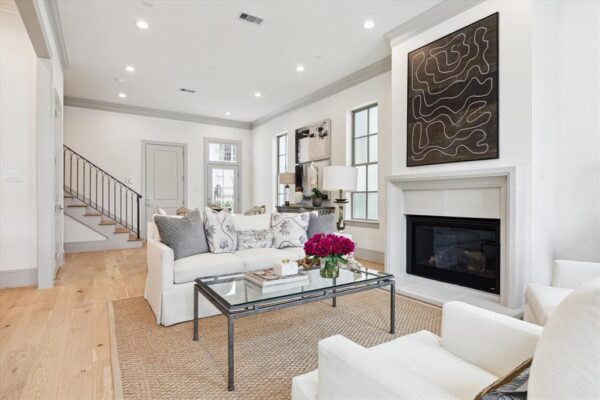 207 Sutton Row Place  Houston 77024 Harris - Image 2
