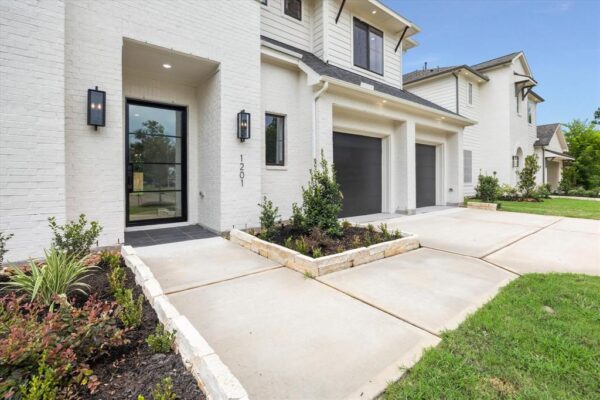 1201 Confederate Road  Houston 77055 Harris - Image 2