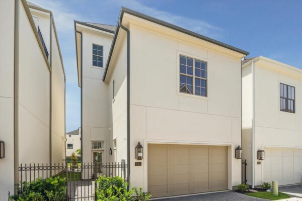 211 Sutton Row Place  Houston 77024 Harris - Image 20