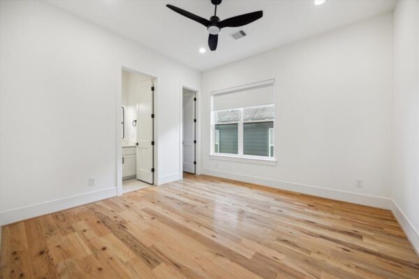 1419 Candlelight Lane  Houston 77018 Harris - Image 25