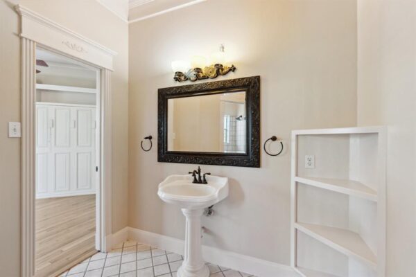 3201 White Oak Drive  Houston 77007 Harris - Image 25