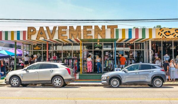 1016 Ruthven Street B Houston 77019 Harris - Image 26