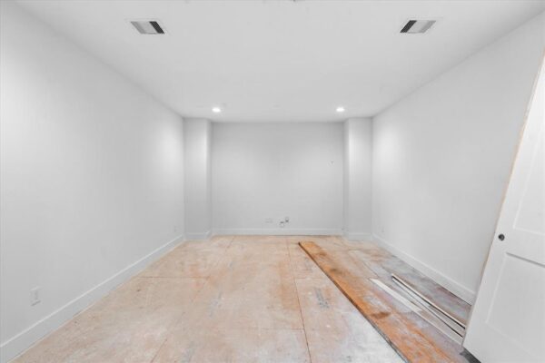 1502 Story Street  Houston 77055 Harris - Image 26