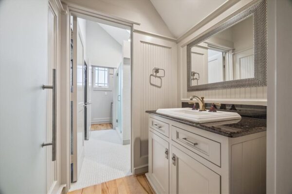 945 Waverly Street  Houston 77008 Harris - Image 26