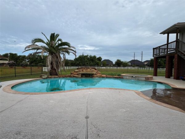 5519 Bridlewood Drive  Richmond 77469 Fort Bend - Image 3