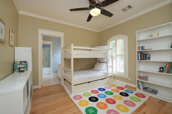 1132 Oxford Street  Houston 77008 Harris - Image 12