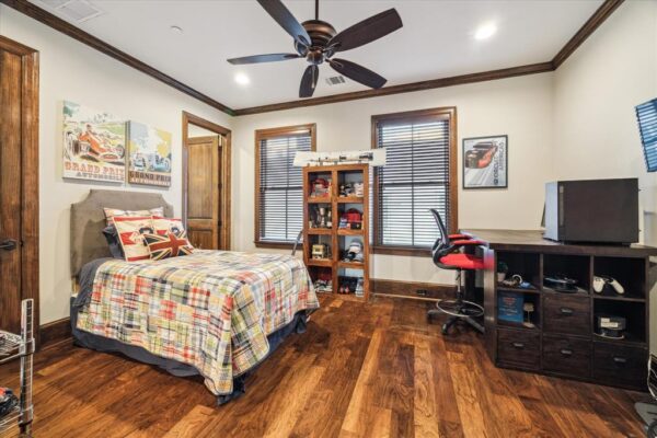 2127 Bancroft Street  Houston 77027 Harris - Image 32
