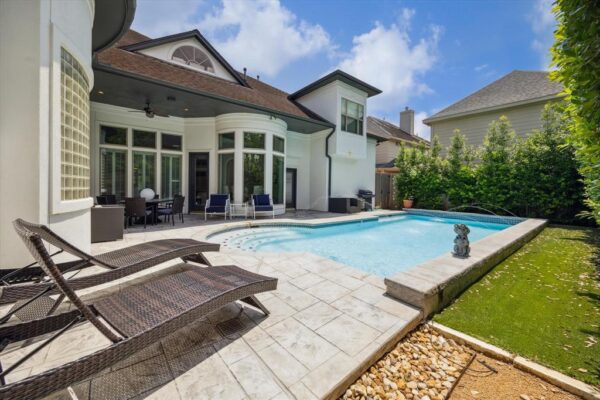 4908 Braeburn Drive  Bellaire 77401 Harris - Image 32