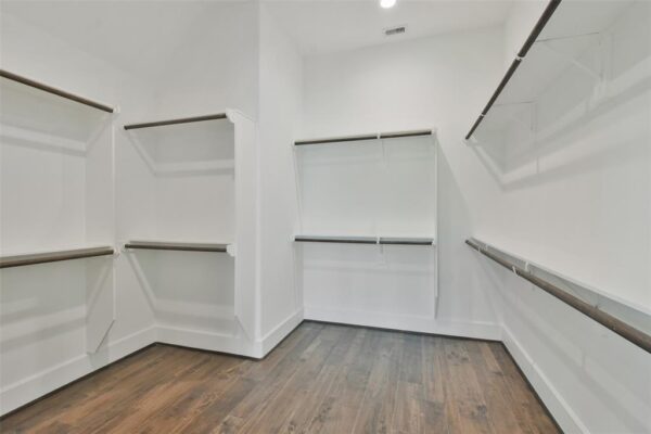 14008 Memorial Reserve Place  Houston 77079 Harris - Image 32
