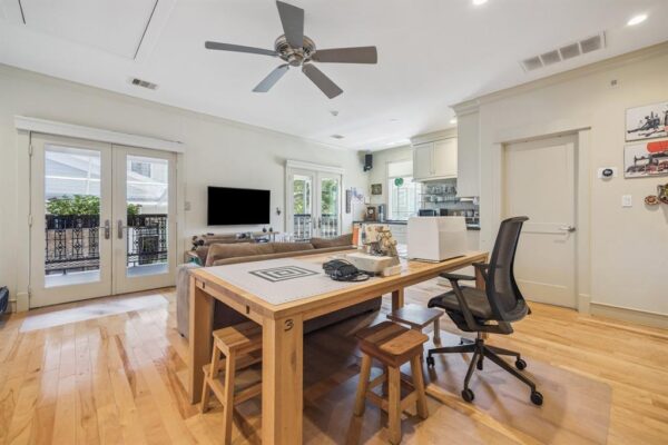 945 Waverly Street  Houston 77008 Harris - Image 31