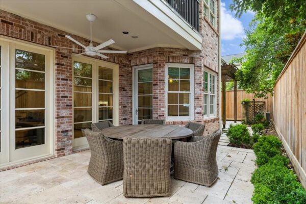 210 Park Laureate Drive  Houston 77024 Harris - Image 33