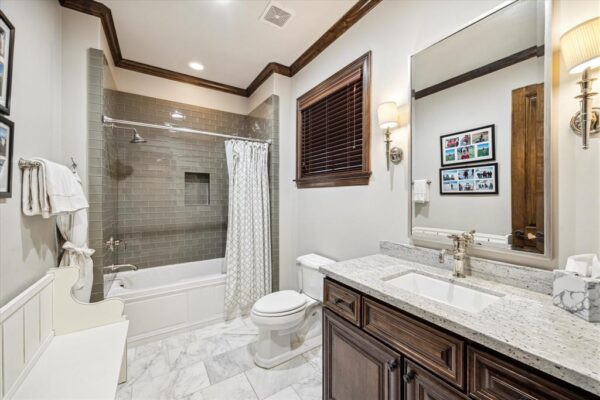 2127 Bancroft Street  Houston 77027 Harris - Image 35