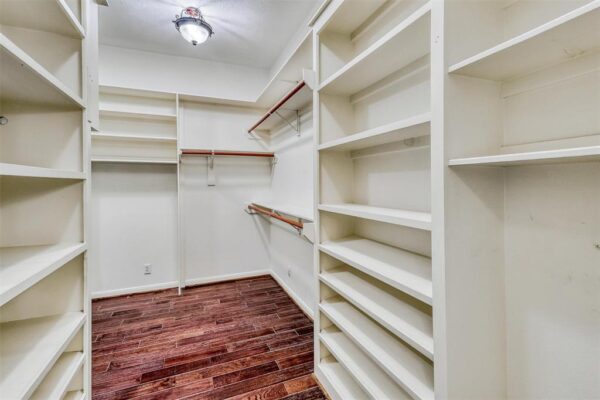 1607 E Bonner Street  Houston 77007 Harris - Image 35