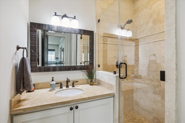 1249 Gardenia Drive  Houston 77018 Harris - Image 35