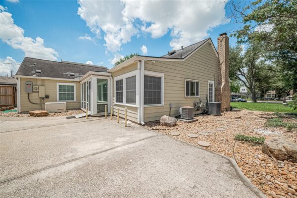 826 Heights Boulevard  Houston 77007 Harris - Image 35