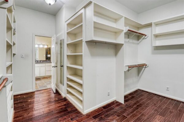 1607 E Bonner Street  Houston 77007 Harris - Image 36